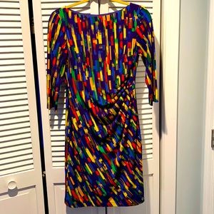 New Directions size 6 geometric pattern dress